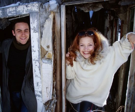 Kate Hudson and Stuart Townsend looked cute in 2002.
Kate Hudson and Stuart Townsend looked cute in 2002.