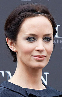 Emily Blunt's Look at The Wolfman Photocall