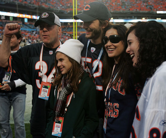 Bruce Willis, Demi Moore, and Ashton Kutcher were with Tallulah and Rumer Willis in 2007 to see the Colts play the Bears.
Bruce Willis, Demi Moore, and Ashton Kutcher were with Tallulah and Rumer Willis in 2007 to see the Colts play the Bears.