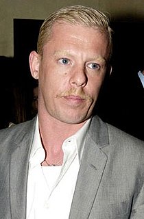 Speed Read! Designer Alexander McQueen Found Dead