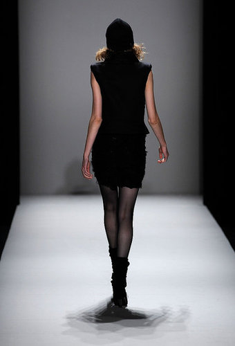 New York Fashion Week: Nicole Miller Fall 2010 New York Fashion Week: Nicole Miller Fall 2010