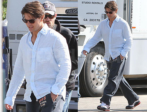 Photos of Tom Cruise on the LA Set of Knight and Day
