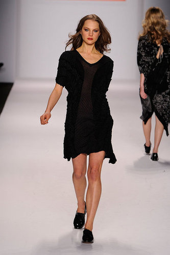 New York Fashion Week: Ecco Domani Fashion Foundation Fall 2010 New York Fashion Week: Ecco Domani Fashion Foundation Fall 2010
