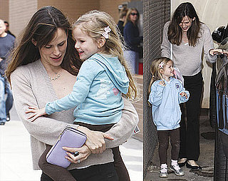 Photos of Jennifer Garner Picking Up Adorable Violet From School in Santa Monica