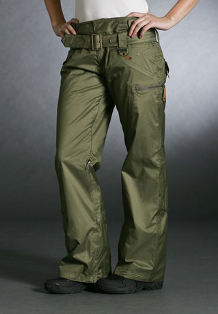 Gretchen Bleiler Profile Lite Pant, green ($200) Gretchen Bleiler Profile Lite Pant, green ($200)