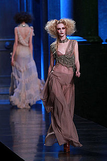 Christian Dior Fall 2010: Libertine Ladies and Anna Wintour's Last Show This Paris Fashion Week