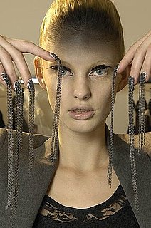 Gareth Pugh Manicure For Fall 2010 2010-03-05 12:30:50