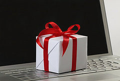 Happy 25th Birthday .Com! How Much .Com History Do You Know? Happy 25th Birthday .Com! How Much .Com History Do You Know?