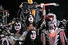 Lil Links:  Are Your Kids Real Kiss Fans?