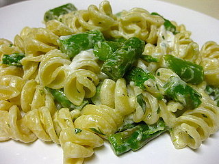 Fast and Easy Asparagus and Goat Cheese Pasta Recipe