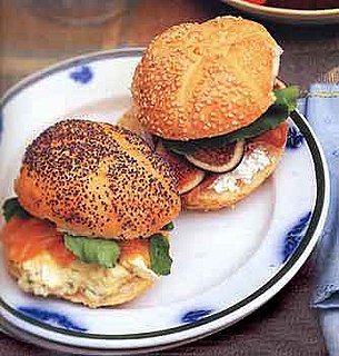Fast and Easy Recipe for Tarragon Caper Egg Salad Sandwiches With Salmon