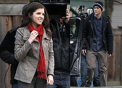 Photos of Anna Kendrick And Joseph Gordon-Levitt Filming in Vancouver Photos of Anna Kendrick And Joseph Gordon-Levitt Filming in Vancouver