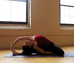 How to Stretch Your Hamstrings in Bound Gate Pose