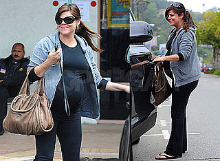 Pictures of Pregnant Tiffany Amber Thiessen Shopping