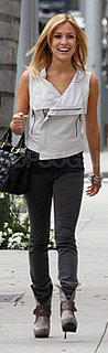 Kristin Cavallari Wears Gray Skinny Jeans and Suede Boots in LA