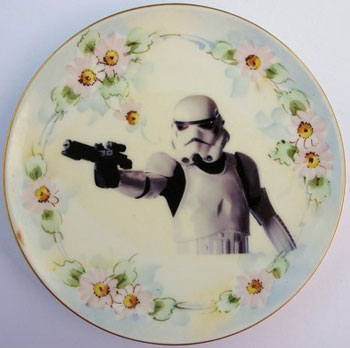 Photos of the Star Wars Vintage Plate Collection from BeatUpCreations Photos of the Star Wars Vintage Plate Collection from BeatUpCreations