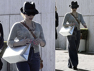 Pictures of Iron Man 2 Star Scarlett Johansson Shopping in LA