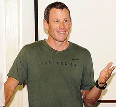 Lance Armstrong Announces Baby on Twitter