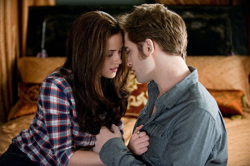 New Picture of Robert Pattinson and Kristen Stewart in Twilight's Eclipse