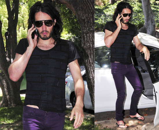 russell brand jeans photos of russell brand in purple jeans in la popsugar russell brand jeans photos of russell brand in purple jeans in la popsugar