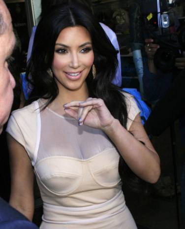Kim Kardashian Denises Peter Andre Romance Rumors
