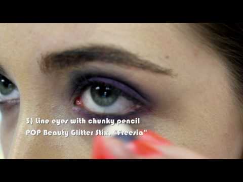 Found: Miley Cyrus' false lashes in Can't Be Tamed