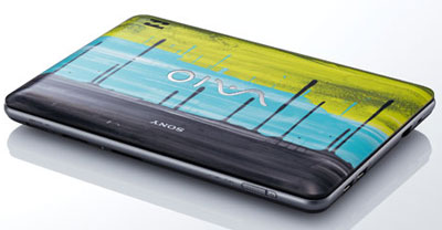 Photos of the Special Edition Billabong Sony Vaio W 