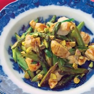 Chicken Tenders With Asparagus and Pistachios Recipe