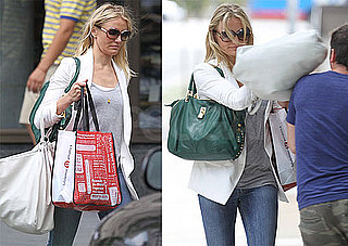 Pictures of Cameron Diaz Throwing Her Bag At a Photographer in NYC