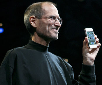 iPhone 4 Preorder Sells 600,000 in First Day