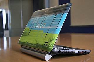 Pictures of the Sony Vaio W Billabong Edition Notebook