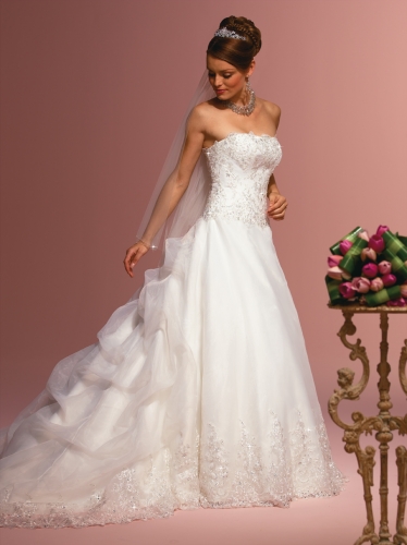 wedding dresses factory 