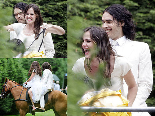 Pictures of Jennifer Garner Shooting Arthur With Russell Brand in Central Park