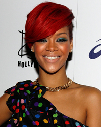 Rihanna to Make Acting Debut With Battleship 2010-07-27 12:18:31
