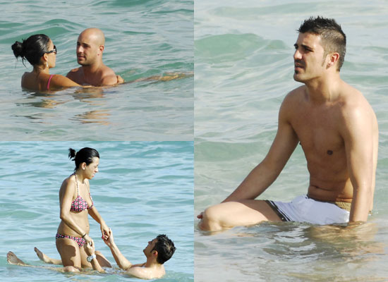 Pictures of Pepe Reina and David Villa Shirtless on Holiday in Ibiza With Families