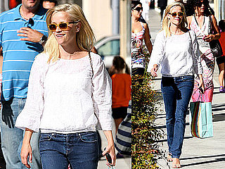 Pictures of Reese Witherspoon Shopping in LA 2010-08-03 15:00:00