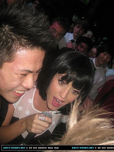 Katy Perry Crashes Prom!
