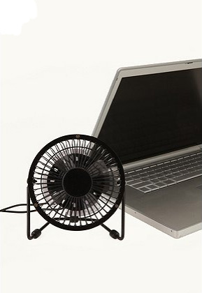 USB Desk Fan From Urban Outfitters