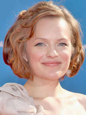Elisabeth Moss at 2010 Emmy Awards