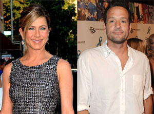 Jennifer Aniston Spotted On a Date With Cougar Town's Josh Hopkins 2010-09-06 14:59:59