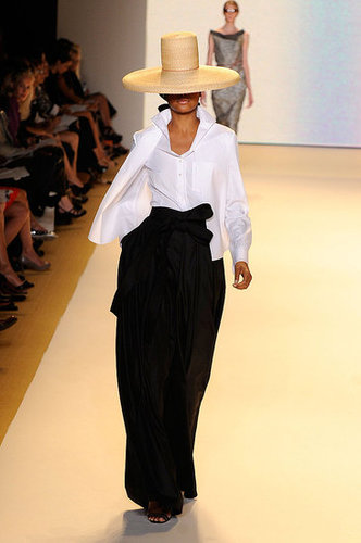 2011 Spring New York Fashion Week: Carolina Herrera 2011 Spring New York Fashion Week: Carolina Herrera