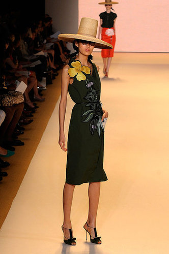 2011 Spring New York Fashion Week: Carolina Herrera 2011 Spring New York Fashion Week: Carolina Herrera