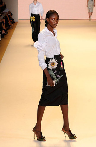 2011 Spring New York Fashion Week: Carolina Herrera 2011 Spring New York Fashion Week: Carolina Herrera