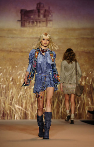 2011 Spring New York Fashion Week: Anna Sui 2011 Spring New York Fashion Week: Anna Sui