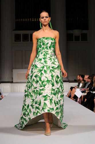 2011 Spring New York Fashion Week: Oscar De La Renta 2011 Spring New York Fashion Week: Oscar De La Renta