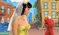 Video of Katy Perry Performing Hot 'N Cold on Sesame Street