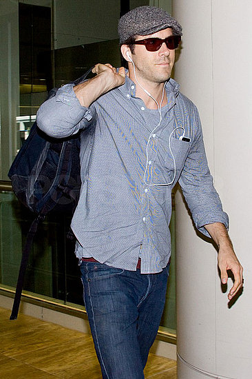 Pictures of Ryan Reynolds at LAX Pictures of Ryan Reynolds at LAX