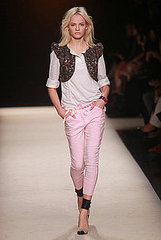 Spring 2011 Paris Fashion Week: Isabel Marant 2010-10-02 16:33:29