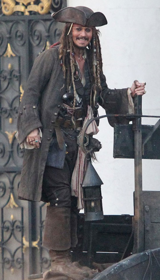 Pictures of Johnny Depp Pictures of Johnny Depp