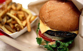 What to Drink With a Burger